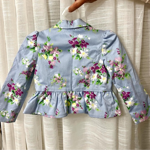 Jacket new, light blue background with little flowers - Picture 2 of 4